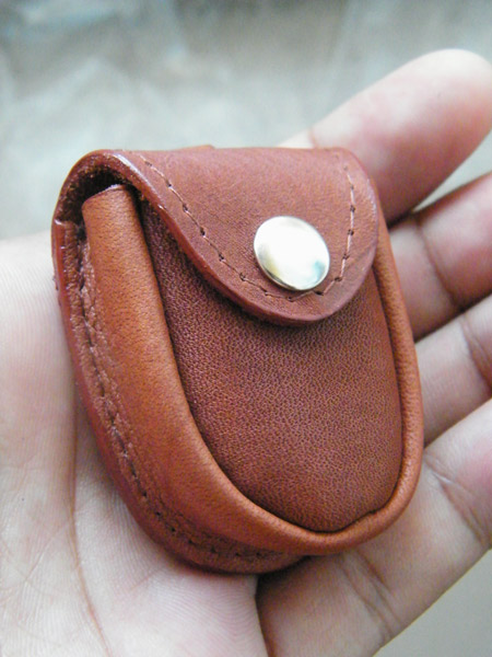 ซองหนังแท้ ใส่กล้องส่องพระเครื่อง งาน "handmade" สีน้ำตาลเรียบ(ชามัว)(2) แบบยาว ^^100-