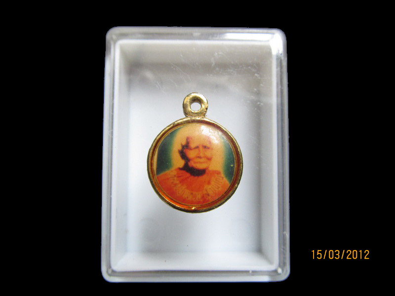 ล็อกเก็ตหลวงปุ่แหวน หลัง พระประจำวันพุธ เริ่ม20บาท/J.09