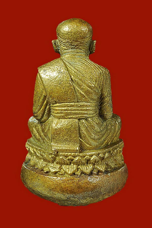 หลวงปู่ทวด พิมพ์เบ้าทุบมหาลาภ เนื้อทองทิพย์ รุ่นกฐิน วัดช้างให้ ปี 2540 สร้าง 2999 องค์ครับ