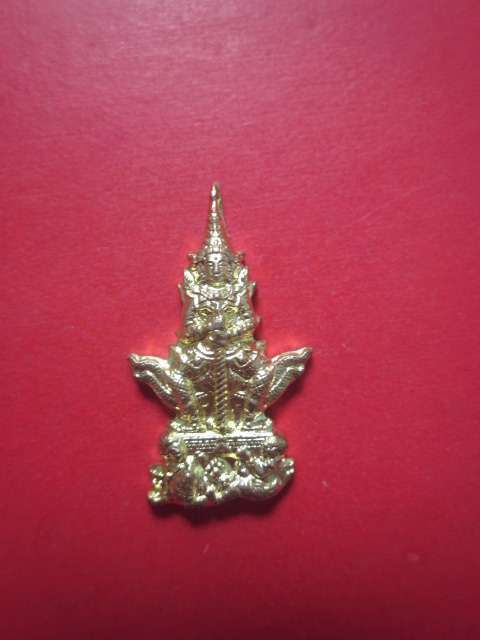 ((เริ่มเคาะแรกครับ))ท้าวเวสสุวรรณ หลวงปู่กาหลง  เขี้ยวแก้ว เนื้อทองเหลือง