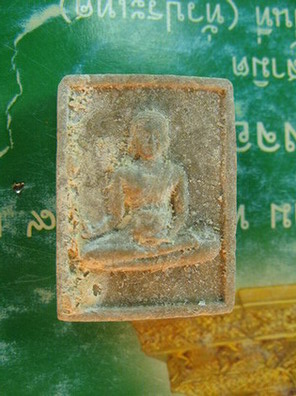 สมเด็จโต๊ะหักอาจารย์ทองวัดสำเภาเชยปี2529เนื้อผงพุทธคุณผสมว่านเก่าหลวงปู่ทวดปี97พระกลำงขี้นไขว่านสวยม