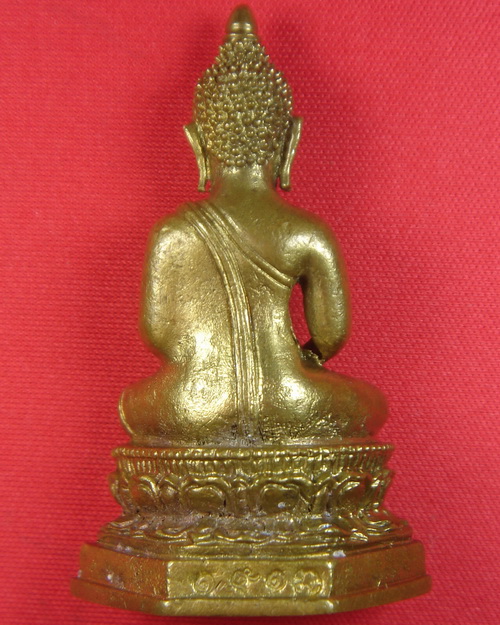 พระพุทโธคลัง