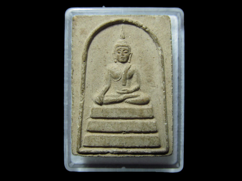 สมเด็จพระผงหลวงพ่อเหลือ รุ่น ๑ วัดสร้อยทอง พระสวยเดิมๆ  เริ่ม20บาท/ T.098