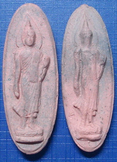 *** พระลีลา 25 ศตวรรษ เนื้อดิน จัดไป 2 องค์ ครับ ***