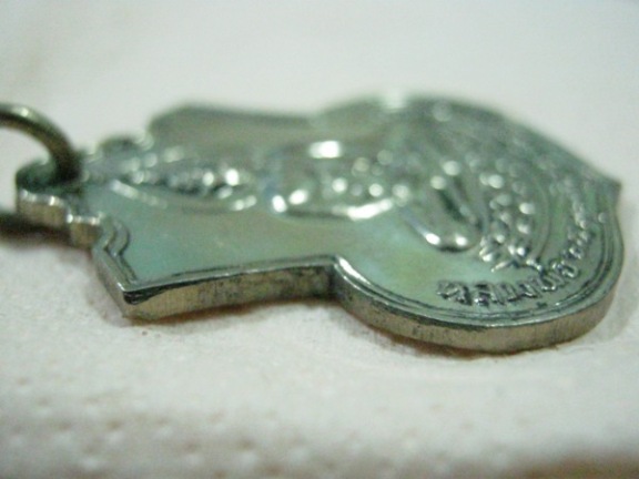 หลวงพ่อโสธร ปี09 หลัง ภปร. รุ่นสร้างโรงเรียน เนื้ออัลปาก้า ปี09 Code.89