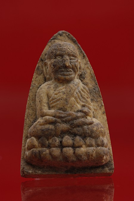 พระหลวงปู่ทวด ออกวัดไก่เตี้ย เนื้อผงพุทธคุณ