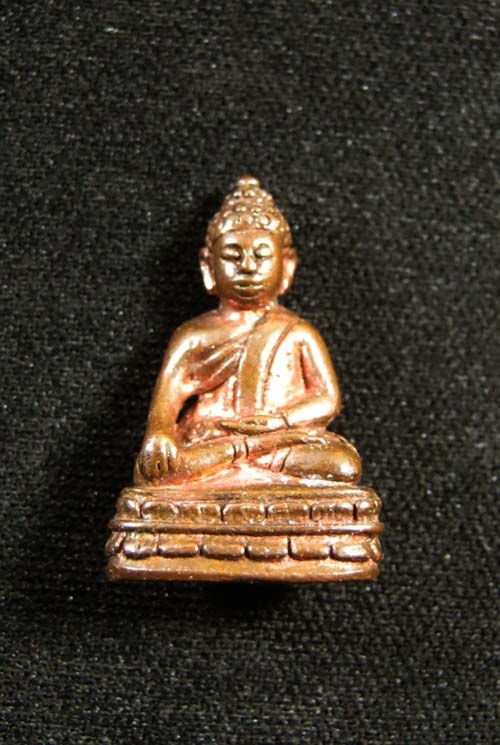 ฉลองเปิดร้านใหม่ เคาะเดียวแดง พระชัยวัฒน์ หลวงพ่อคูณ ร้อยล้าน