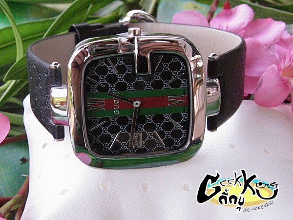 นาฬิกา Gucci ~~ สวย ๆ สำหรับสาว ๆ