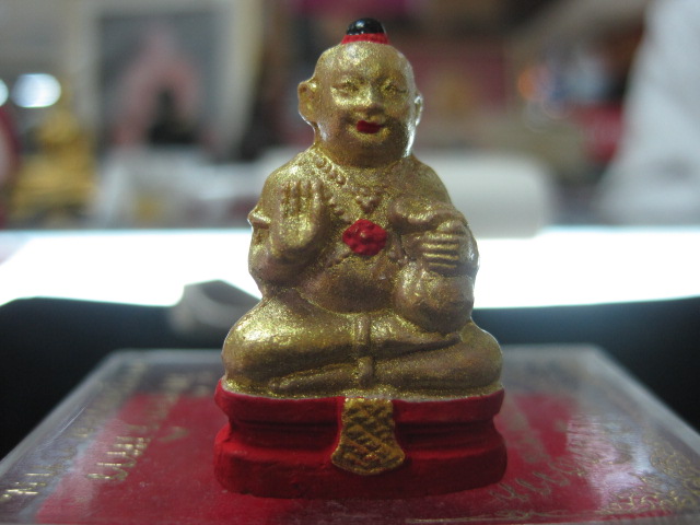 กุมารทอง หลวงปู่หงษ์ จ.สุรินทร์ ฝังตะกรุด มีโค๊ต พ.ศ. 2544-2545 