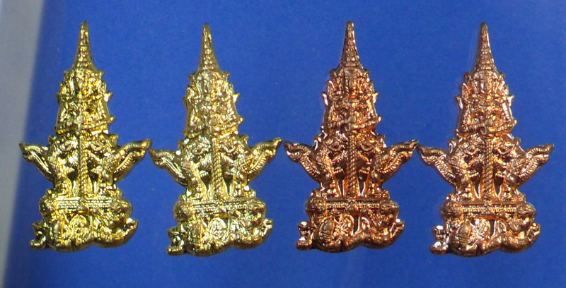 4 องค์ ปรกท้าวเวสสุวรรณ พิมพ์หน้าเทพ เนื้อทองทิพย์ ทองแดงขัดเงา หลวงปู่กาหลง เขี้ยวแก้ว