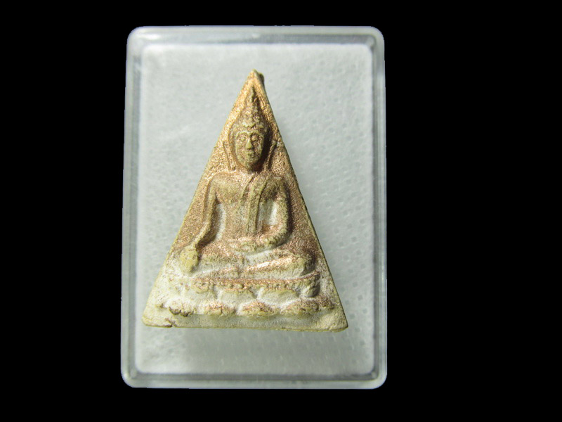 พระพิมพ์นางพญา ทาทอง ไม่ทราบที่ครับ.. เริ่ม20บาท/ D.089