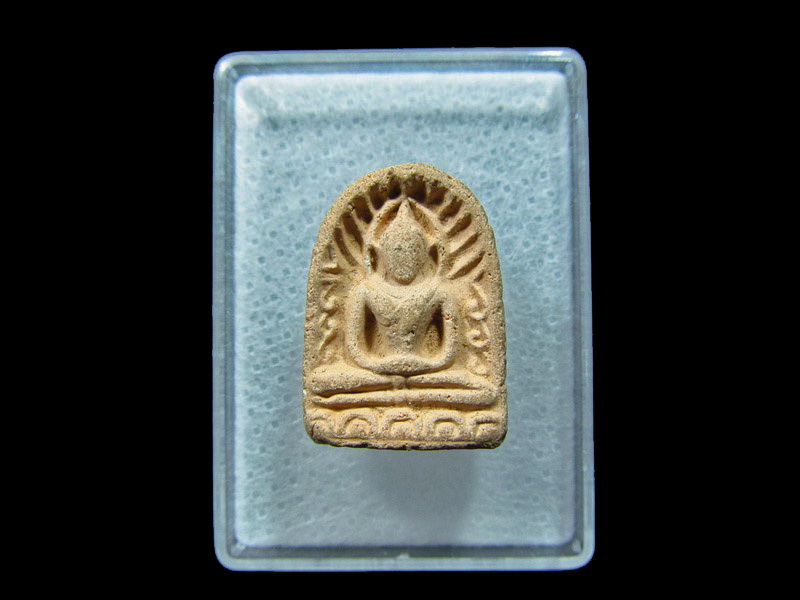 พระพิมพ์ซุ้มกอ หลัง เรียบไม่ทราบวัด (เนื้อหยาบ พระใหม่). เริ่ม20บาท/ C.056