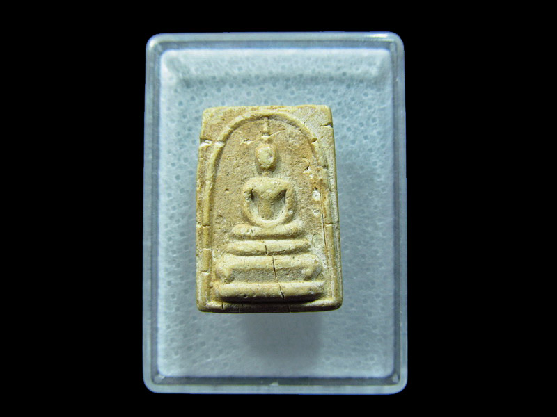 พระสมเด็จคะแนนผงเก่า หลังเรียบ ไม่ทราบวัด.. เริ่ม20บาท/ C.098