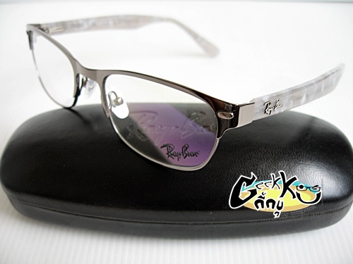 Ray Ban กรอบแว่นรุ่นใหม่ ทรงกรอบเต็มสีกัน (ดำ-เทา) ก้านขาสปริง รุ่นนี้ขาสวยมากครับ