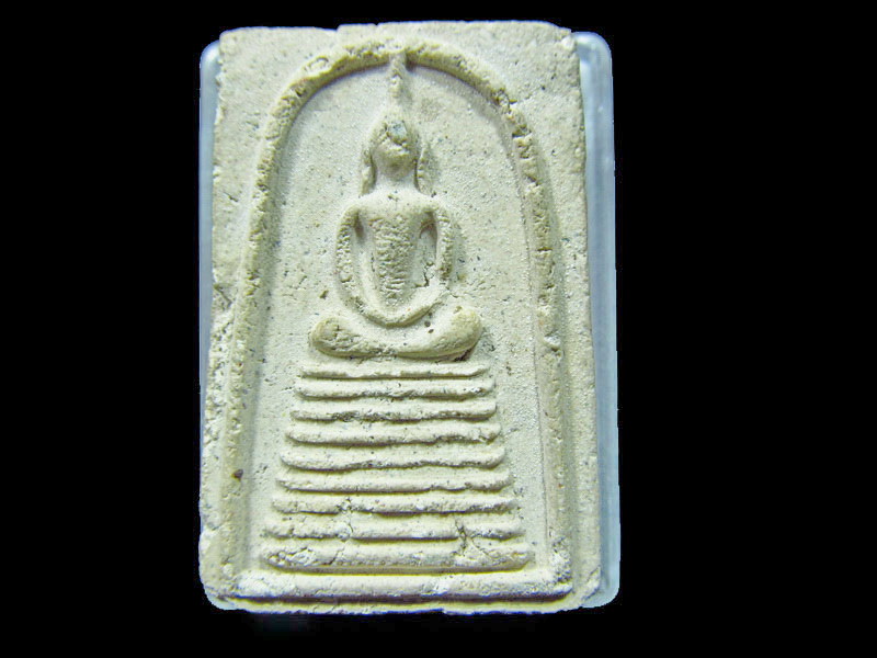พระสมเด็จผงขาว เก้าชั้น ไม่ทราบที่ครับ .เริ่ม20บาท/ C.179