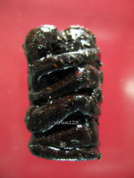 อิ้นคู่ รุ่นแรก เนื้อผงพรายกุมารของหลวงปู่ทิม อาบรักน้ำเกลี้ยง ครูบาบุดดา วัดหนองบัวคำ 13-5