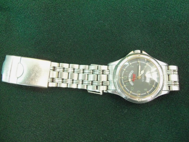 นาฬิกา WESTEND WATCH สวิสแท้ๆ เพชร 25 เม็ด สายดับเบิ้ลล็อค