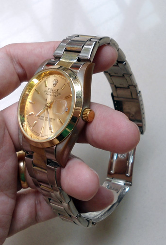 ROLEX DATEJUST มือสองยังใช้ได้ปกติครับ
