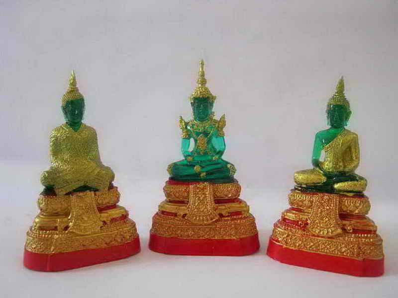 เปิดใจ300บาทพระบูชาพระแก้ว3ปาง3ฤดูบูชาขึ้นหิ้งที่เดียวเลยค่ะ