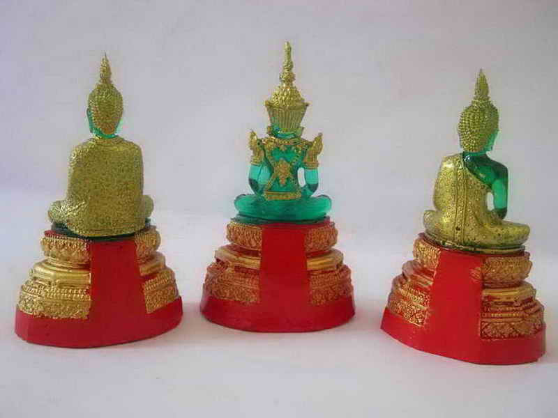 เปิดใจ300บาทพระบูชาพระแก้ว3ปาง3ฤดูบูชาขึ้นหิ้งที่เดียวเลยค่ะ