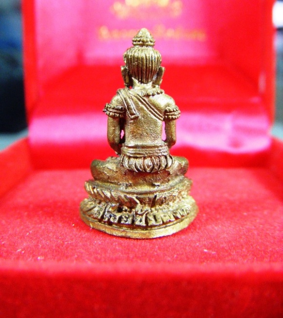 ครูบาสร้อย วัดมงคลคีรีเขตต์ จ.ตาก พระกริ่งรุ่นสร้อยชัยมงคล เนื้อทองเหลืองผสม ปี๒๕๓๖ สวยๆครับ