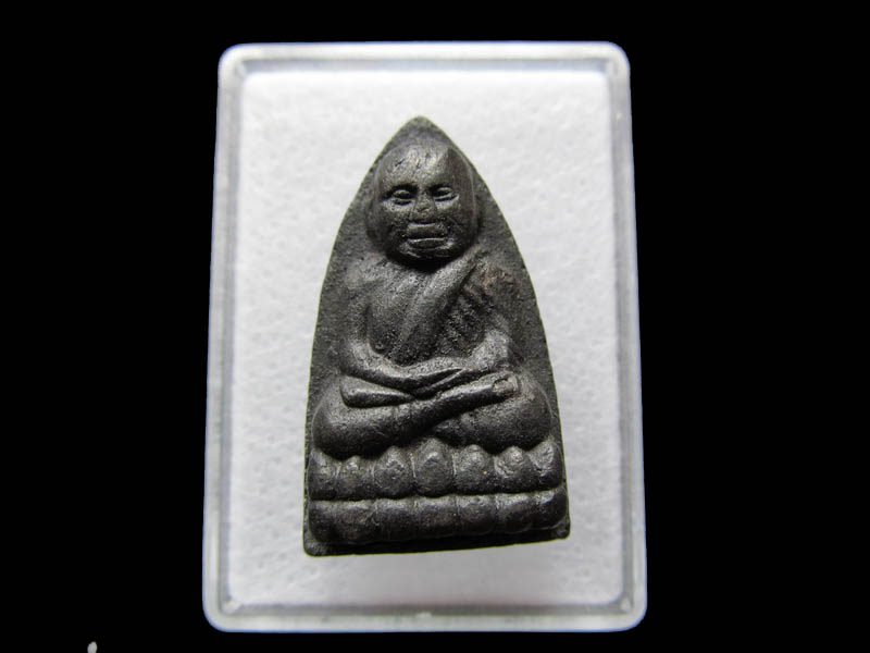 หลวงพ่อทวด หลวงพ่อนิยม รุ่นเหล็กน้ำพี้ ..เริ่ม20บาท/ Q.040