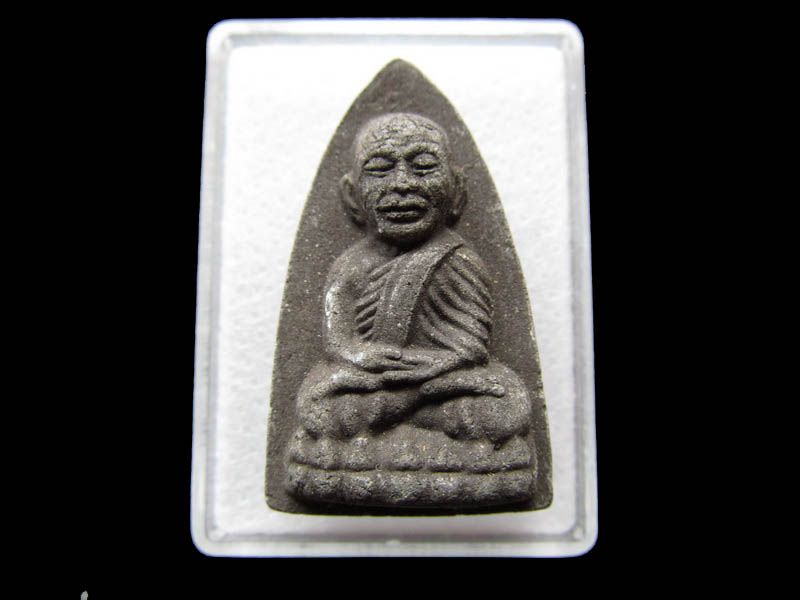 พระหลวงพ่อทวดวัดช้างให้จ.ปัตตานี หลังหนังสือ..เริ่ม20บาท/ Q.041