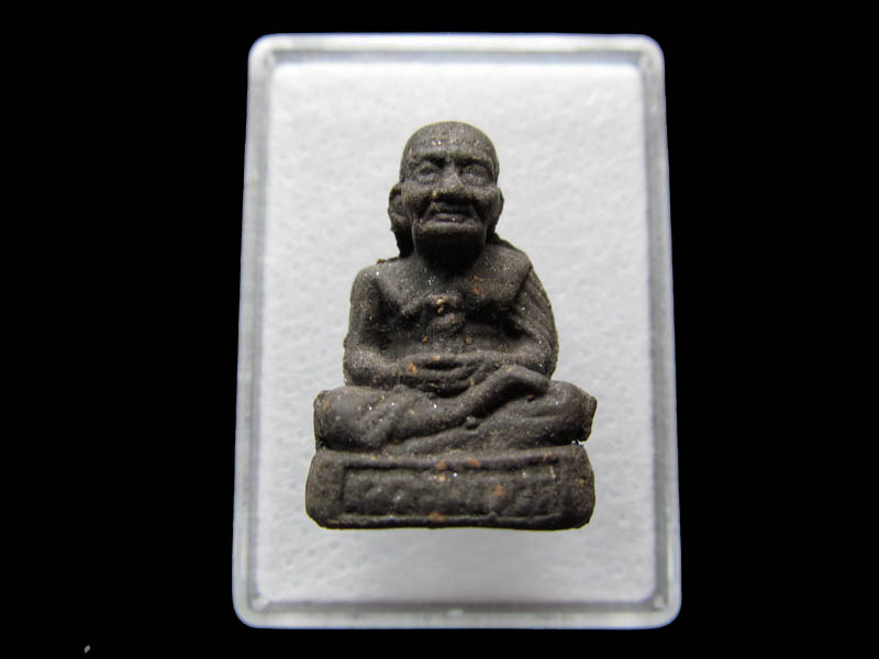 หลวงพ่อทวด เนื้อว่านลอยองค์ไม่ทราบที่ครับ ...เริ่ม20บาท/ Q.084