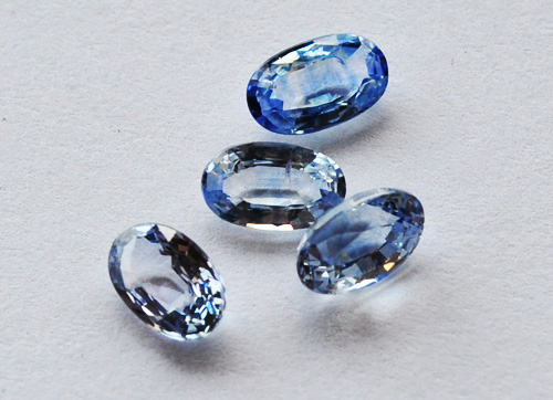 ไพลิน Blue Sapphire ( รหัส 34 )