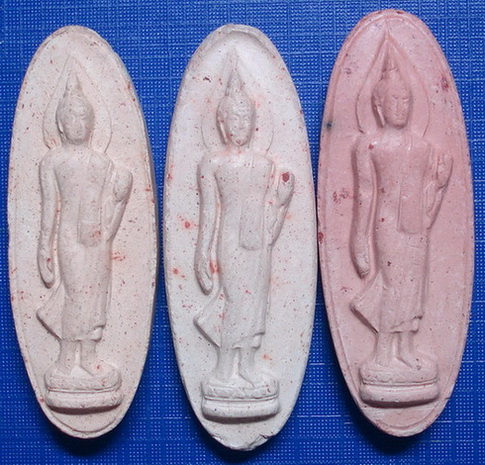 *** พระลีลา 25 ศตวรรษ จัดไป 3 องค์...พร้อมกล่องใส่ครับ ***