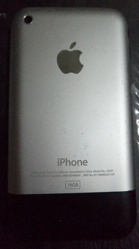iphone 2G ขนาด16GB แท้ ,ลงโปรแกรมและเกมส์เพียบ