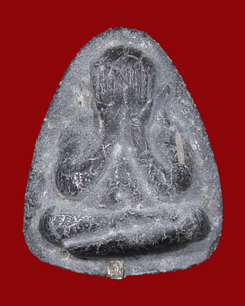 หลวงปู่โต๊ะ เนื้อผงใบลาน พระปิดตา ปลดหนี้