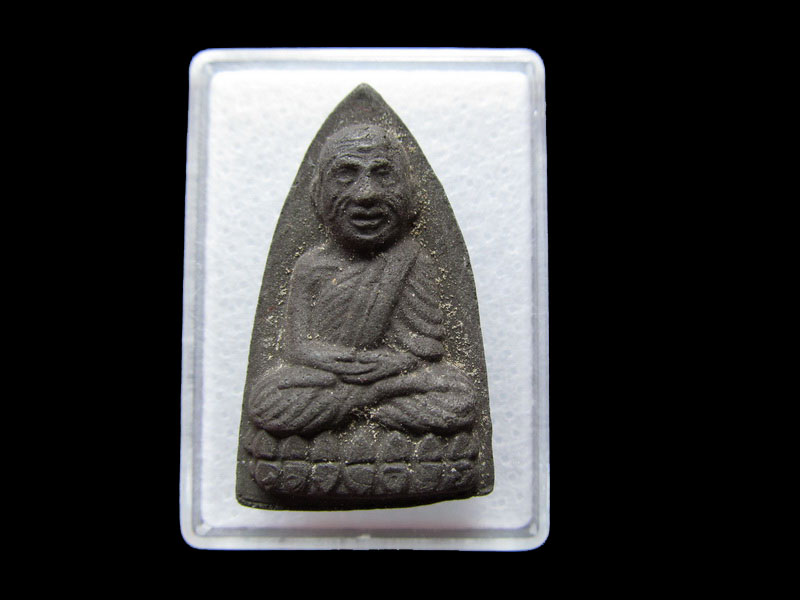 หลวงปู่ทวด เหยียบน้ำทะเลจืด วัดช้างให้ ..เริ่ม20บาท/W.147