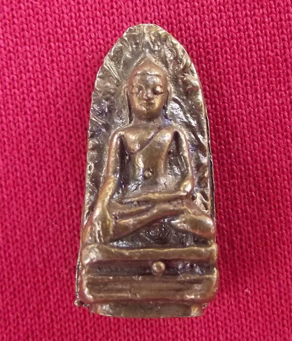 พระรอดสัมฤทธิ์ผล หลวงปู่คำบุ คตฺตจิตโต วัดกุดชมภู จ.อุบลราชธานี