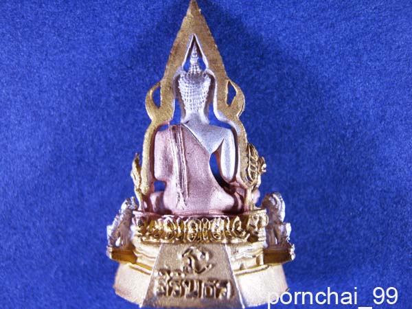 พระพุทธชินราชรุ่นเฉลิมพระเกียรติเนื้อสามกษัตริย์ปี39พร้อมกล่องเดิม
