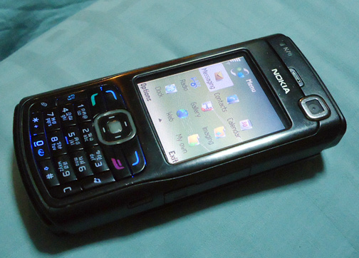 NOKIA N70 สภาพสวย พร้อมอุปกรณ์ครับ