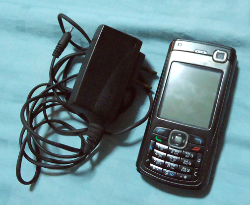 NOKIA N70 สภาพสวย พร้อมอุปกรณ์ครับ