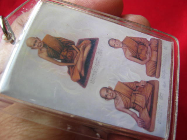 ภาพถ่าย สามเจ้าอาวาสวัดหนัง เลี่ยมพลาสติกอย่างดี