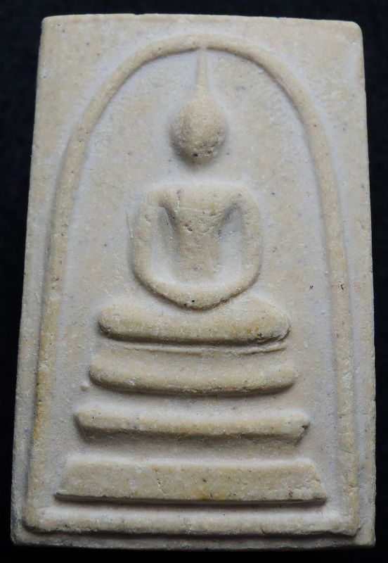 (((วัดใจเริ่ม 19 บาท))) สมเด็จวัดระฆัง 122 ปี พิมพ์ใหญ่นิยม เนื้อเหลืองนวลสวย กล่องเดิม /// A122-033