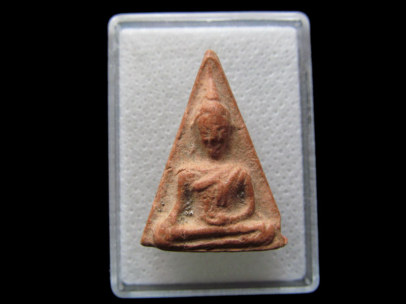 พระนางพญาหลวงพ่อจง วัดหน้าต่างนอก เนื้อแดง..เริ่ม20บาท/.S.64