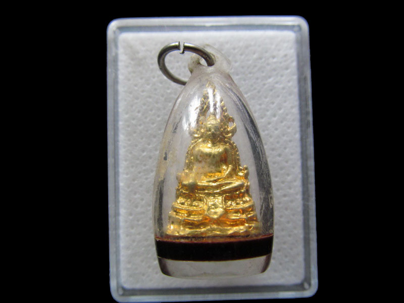 พระพุทธชินราช กะไหล่ทอง วัดพระศรีมหาธาตุวรมหาวิหาร..เริ่ม20บาท/.S.102