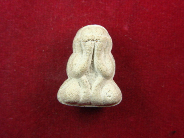 "จ่าสันต์" แดงเคาะเดียว/กำลังหาที่ไปที่มาครับ  ตามรูปเลยครับ