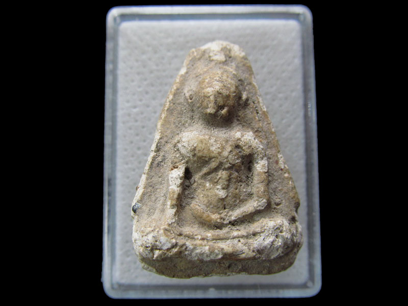 พระพิมพ์นางพญาผงขาว ลงกรุ ไม่ทราบที่ครับ พระเกจิ..เริ่ม20บาท/.S.121