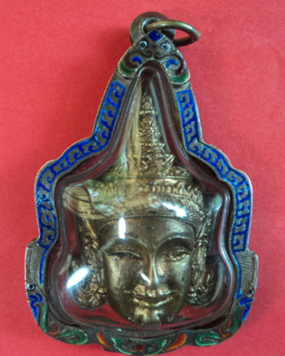 พระลักษณ์หน้าทอง รุ่นแรก ลป.กาหลง