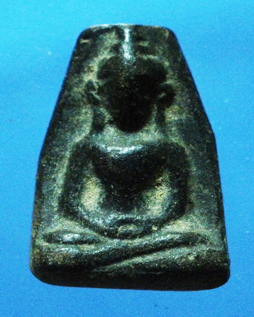พระอู่ทองออกศึก สีดำ รุ่นจงอางศึก ปี 2511