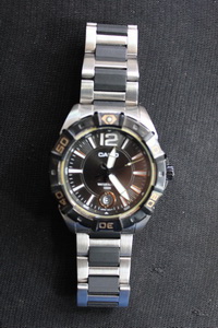 ***ขายขาดทุนไปเลย*** Casio ยังไม่เคยใส่เลยแม้แต่ครั้งเดียว **เคาะเดียวแดงไปเลย**