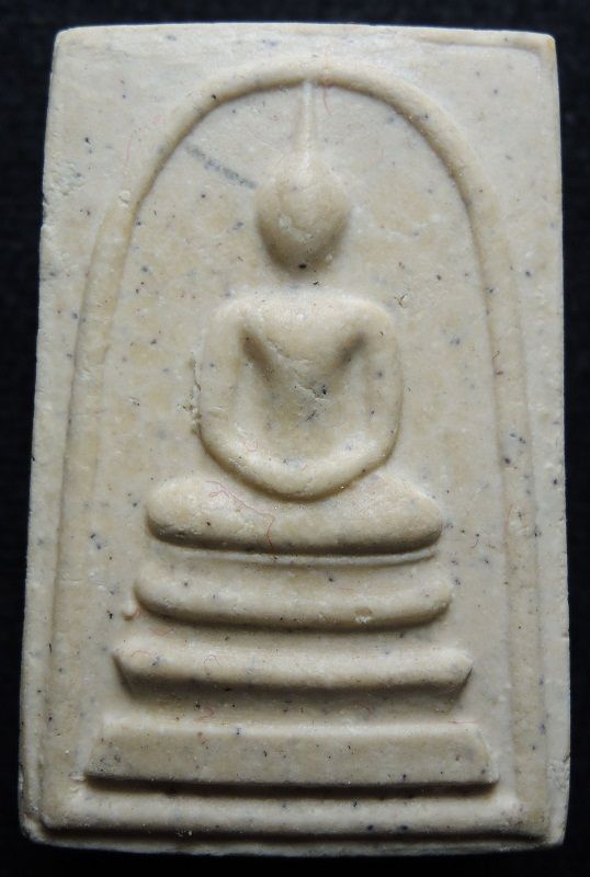 (((วัดใจเริ่ม 19 บาท))) สมเด็จวัดระฆัง 122 ปี พิมพ์ใหญ่นิยม เนื้อเหลืองนวลสวย กล่องเดิม /// A122-215