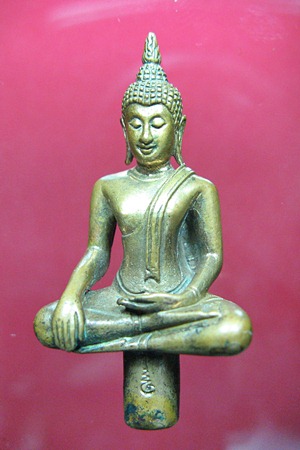 พระยอดธง รุ่น 9 มหามงคล เนื้อทองระฆังเก่า ปี 2554