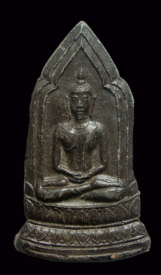 ลพ.เฮง วัดบ้านขอม จ.สมุทรสาคร เนื้อดินเผา สร้างประมาณปี 2500