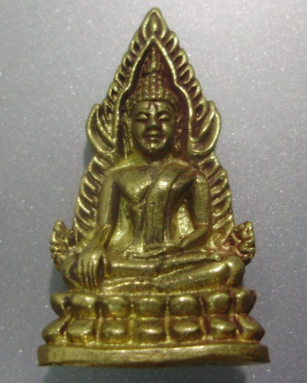 รูปหล่อพระพุทธชินราช เสาร์ ๕
